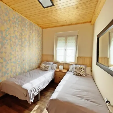Apartamentos La Capitana Luarca Exterior photo