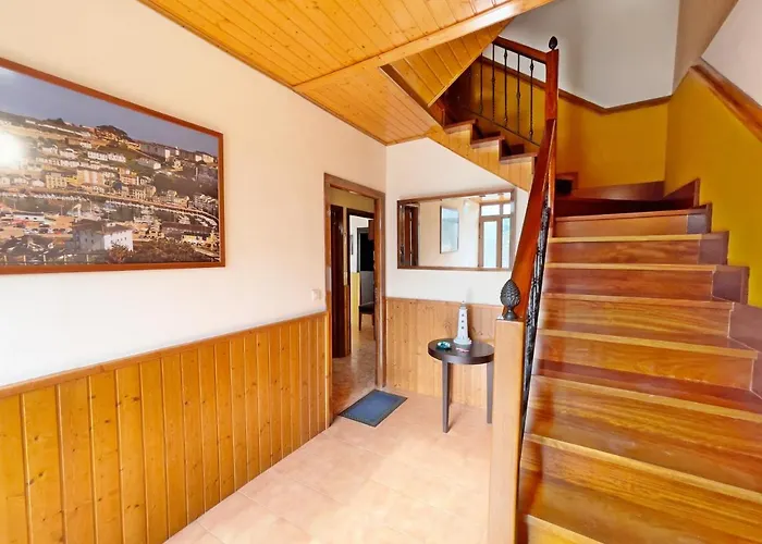 Apartamentos La Capitana